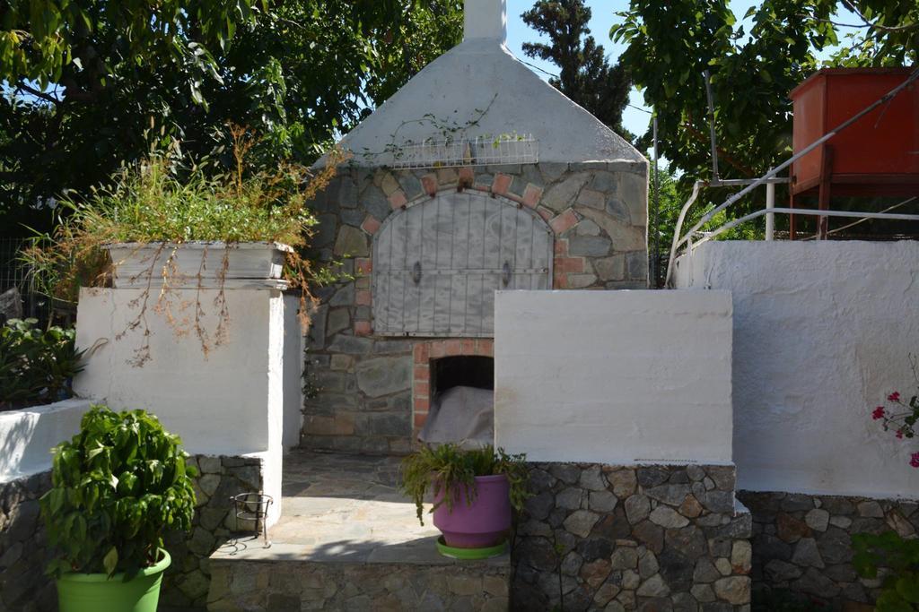 Villa Irini House Arménoi Esterno foto